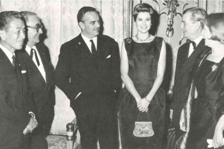 Tetsuro FURUKAKI (Membre du Jury), Marcel ACHARD (Membre du Jury), LL.AA.SS. le Prince Rainier III et la Princesse Grace, Marcel PAGNOL (Président du Jury), Dame Judith (Membre du Jury) 