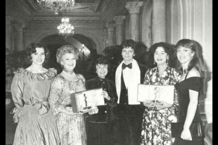 Fanny ARDANT, Edwige FEUILLERE, Nina CAMPANEZ (Remise des Septs d’Or par le magazine Télé 7 jours à la réalisatrice, Les dames de la côte), Bruno DEVOLDERE, Evelyne BUYLE