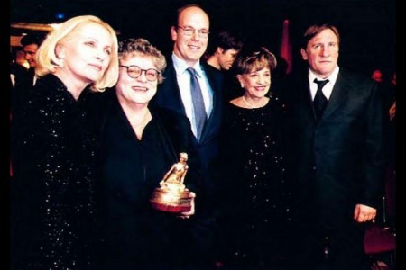 S.A.S. le Prince Albert II, Virna LISI (Actrice), Josée DAYAN (Réalisatrice) Première réalisatrice à recevoir une Nymphe d'Honneur à l'occasion du 39ème Festival, Jeanne MOREAU (Actrice), Gérard DEPARDIEU (Acteur)