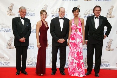 Soirée de clôture. S.A.S. le Prince Albert II, Shirley BOUSQUET (Actrice, Sous le soleil), Sonia ROLLAND (Miss France 2000, Actrice, Léa Parker), François-Eric GENDRON (Acteur, Avocats et associés)