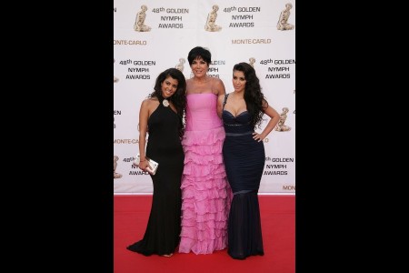 Kourtney KARDASHIAN, Kris JENNER, Kim KARDASHIAN (Keeping up with the Kardashian)