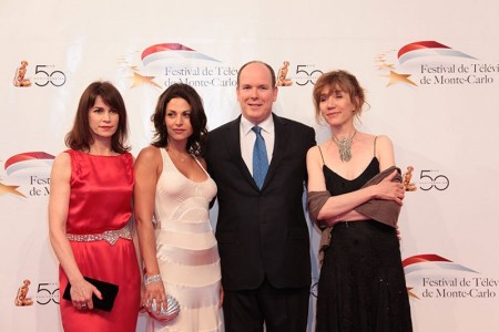 Soirée d'ouverture. S.A.S. Le Prince Albert II, Valérie KAPRISKY (Actrice, L'internat), Noémie ELBAZ (Actrice, Femmes de loi), Virginie LEMOINE (Actrice, Famille d'accueil)