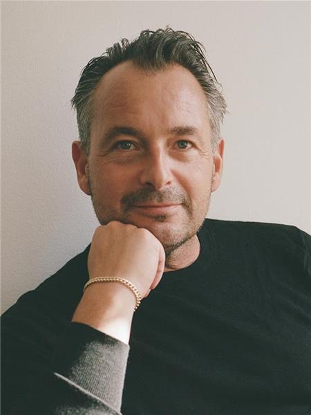 Jonas Alexander ARNBY