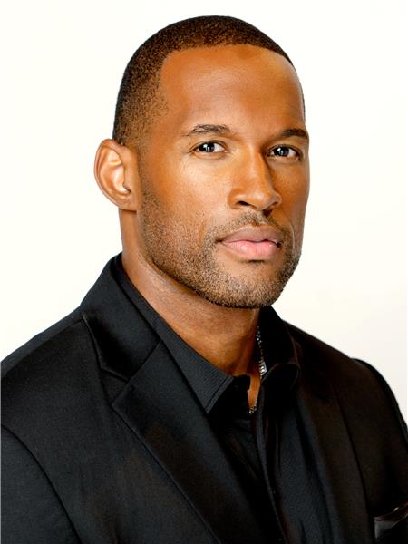 Lawrence SAINT-VICTOR