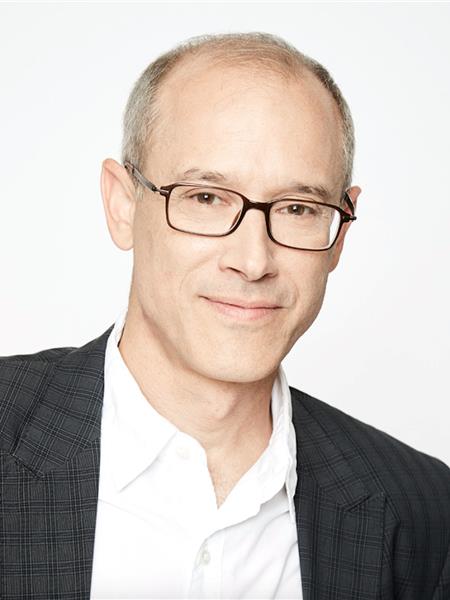 David W. ZUCKER