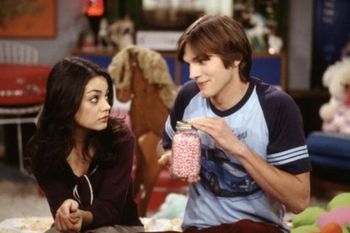 Mila Kunis and Ashton Kutcher in That 70’s Show