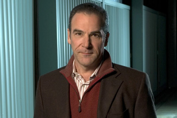 Le départ soudain de Mandy Patinkin